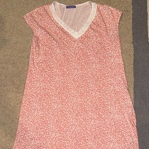 Incredibly soft Women’s Pink Leopard Print V-Neck Sleep gown with Lace Trim
